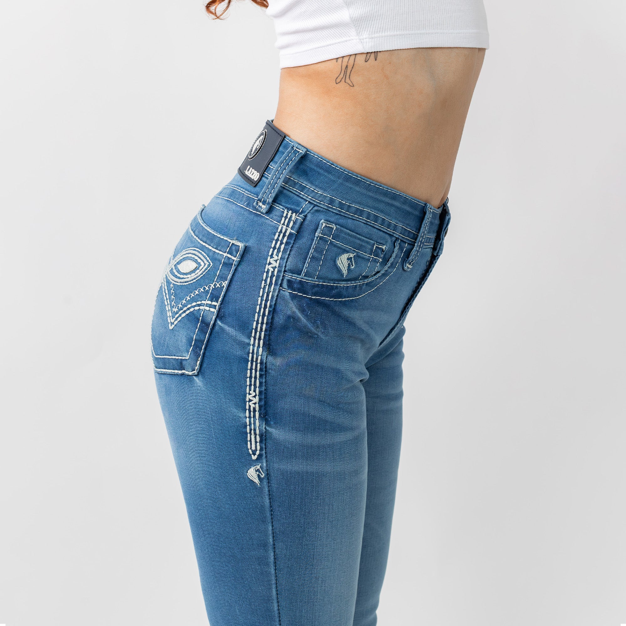 Image of Lazzo style 311 Abstract Western Motif